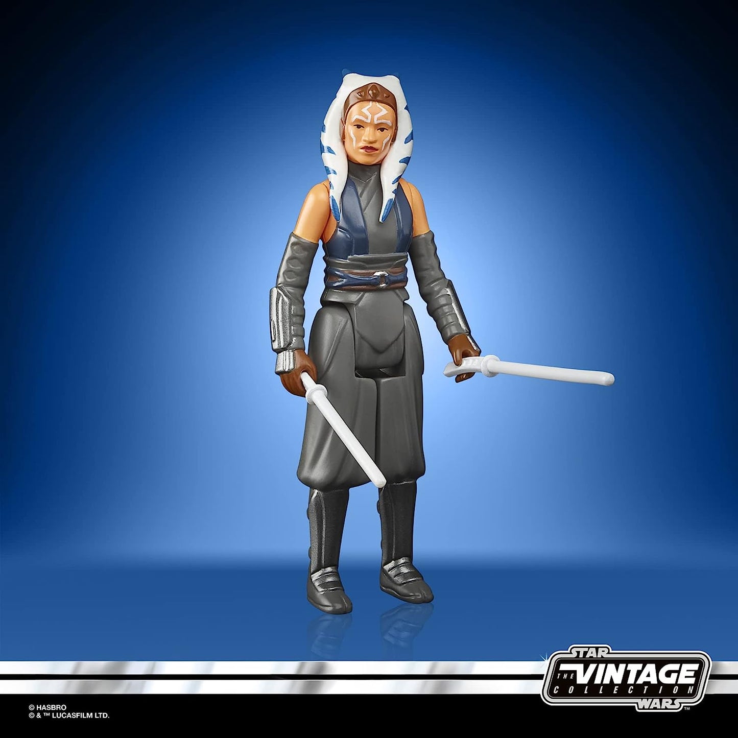 STAR WARS Retro Collection Ahsoka Tano Toy 3.75-Inch-Scale The Mandalorian Collectible Action Figure